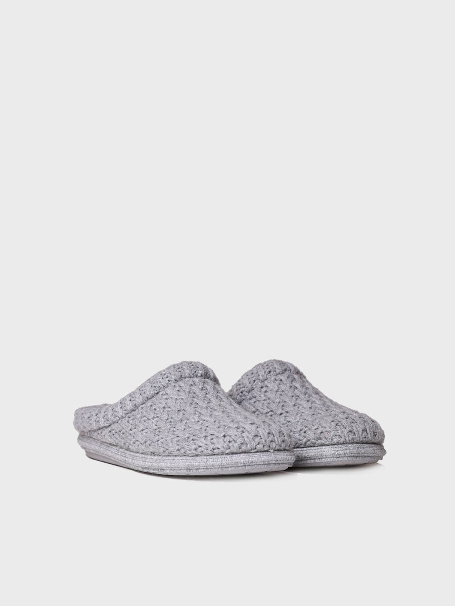 Pantufla para mujer en tejido trenzado color gris | DOMI