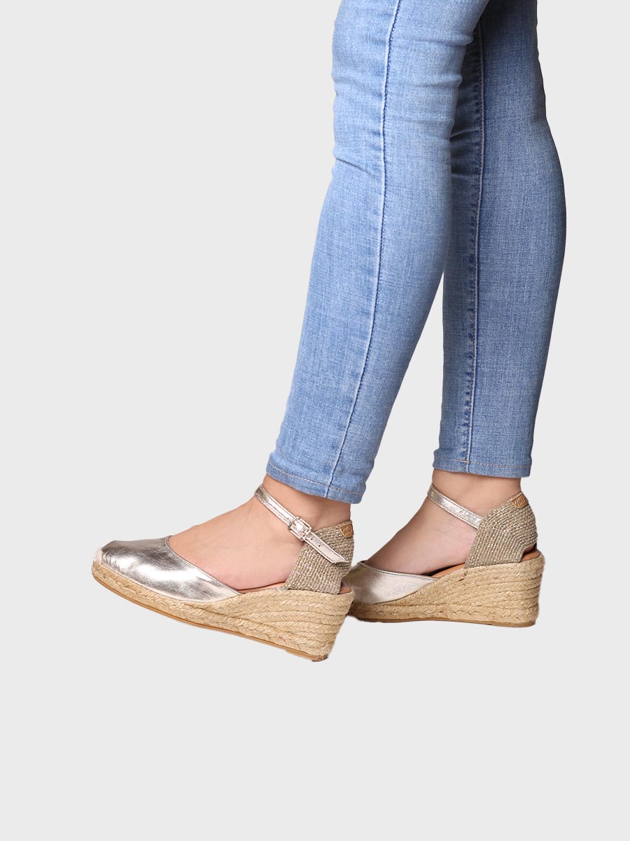 Alpargata de cuero cerrada COSTA-5