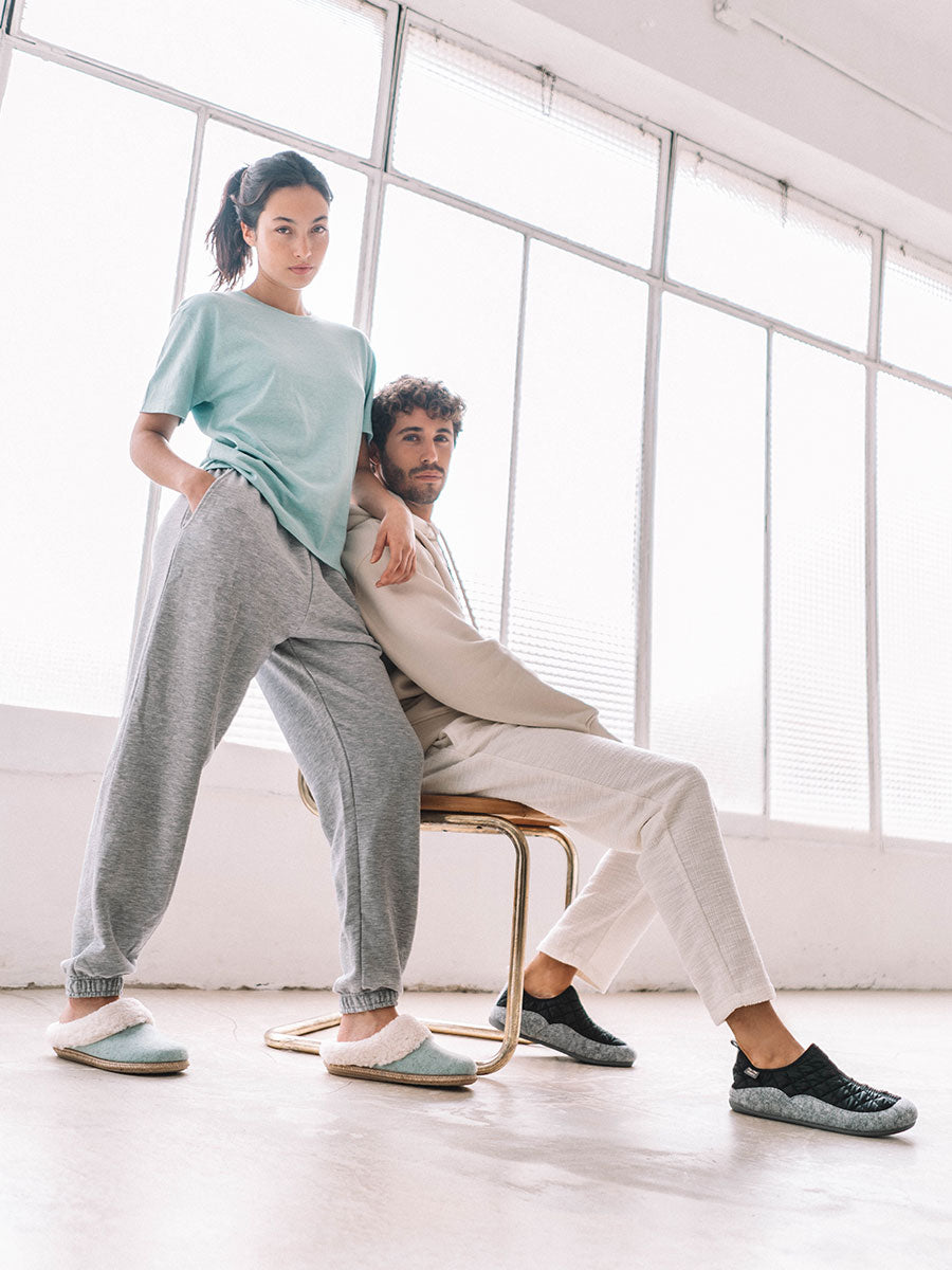 Pantufla para mujer en fieltro y borrego | DELI-BF