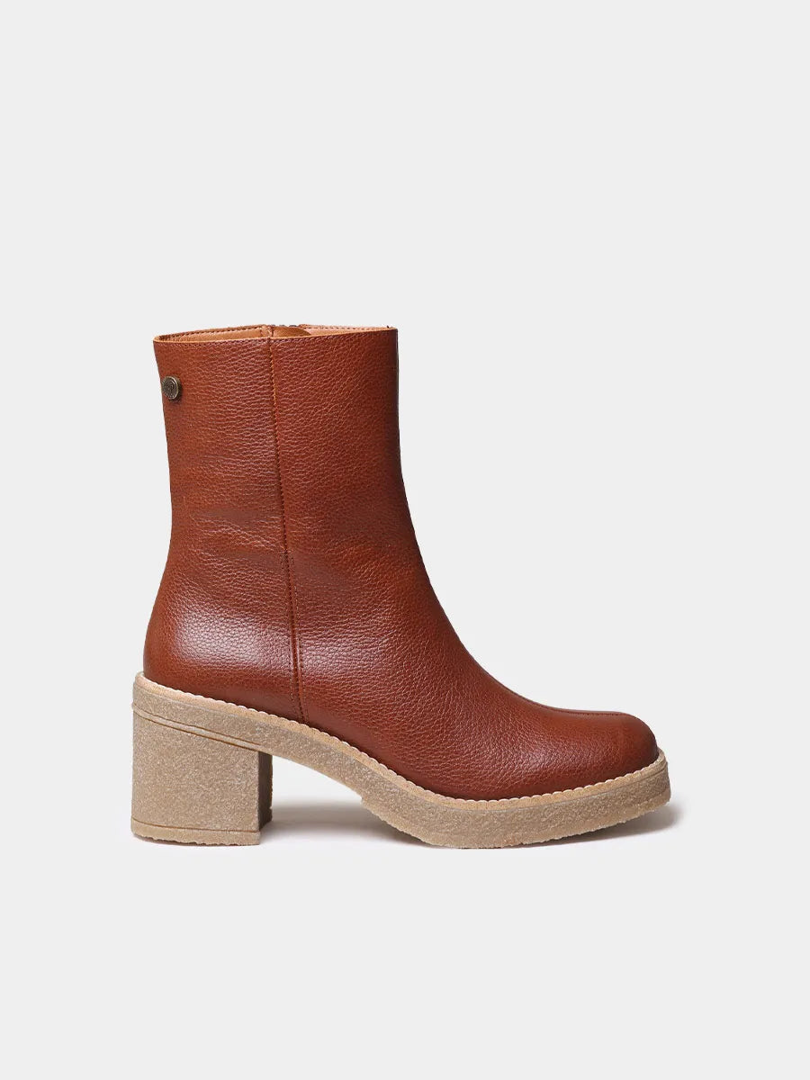 Botín de mujer en piel con plataforma y tacón ancho | PIANI-PO