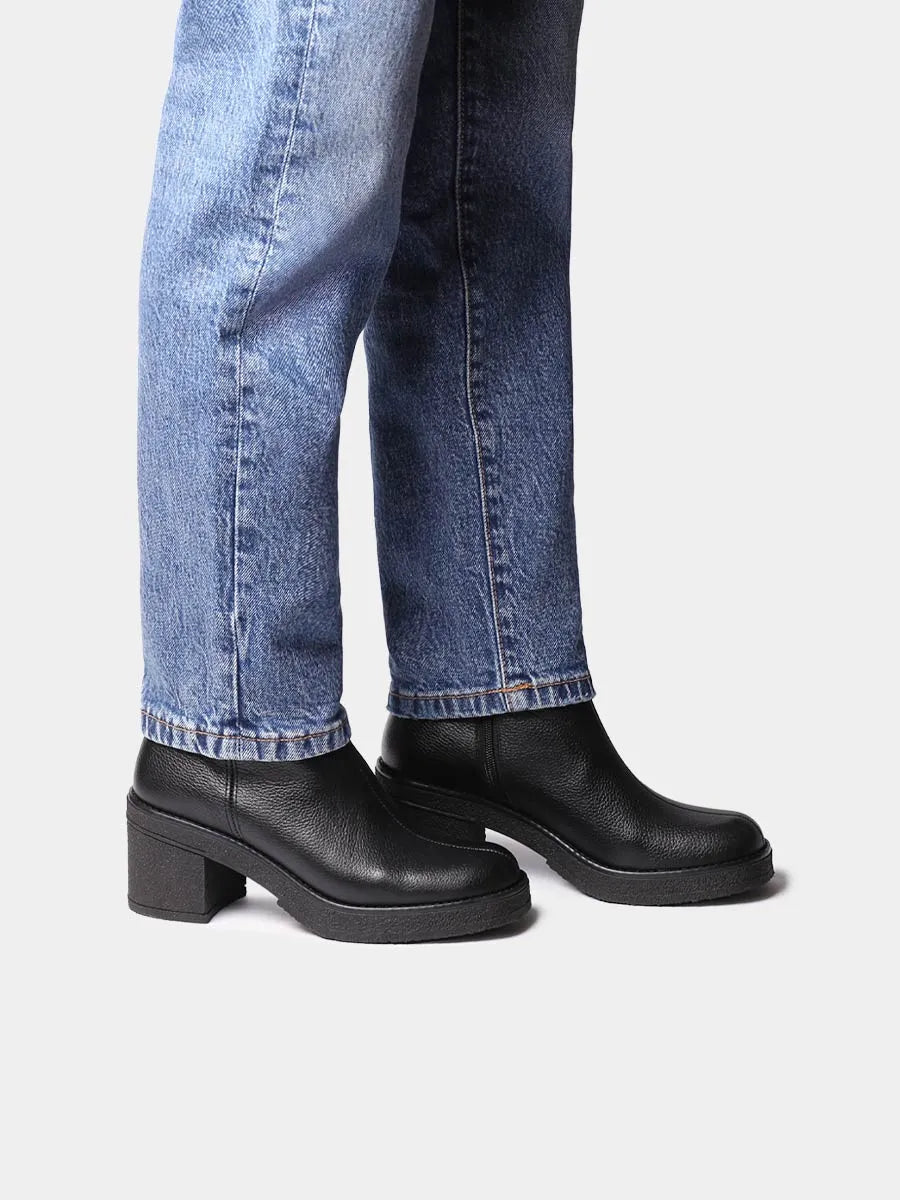 Botín de mujer en piel con plataforma y tacón ancho | PIANI-PO