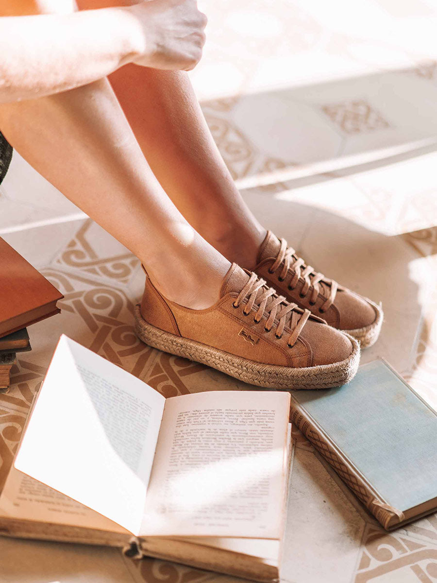 Alpargata con cordones - JORDINA