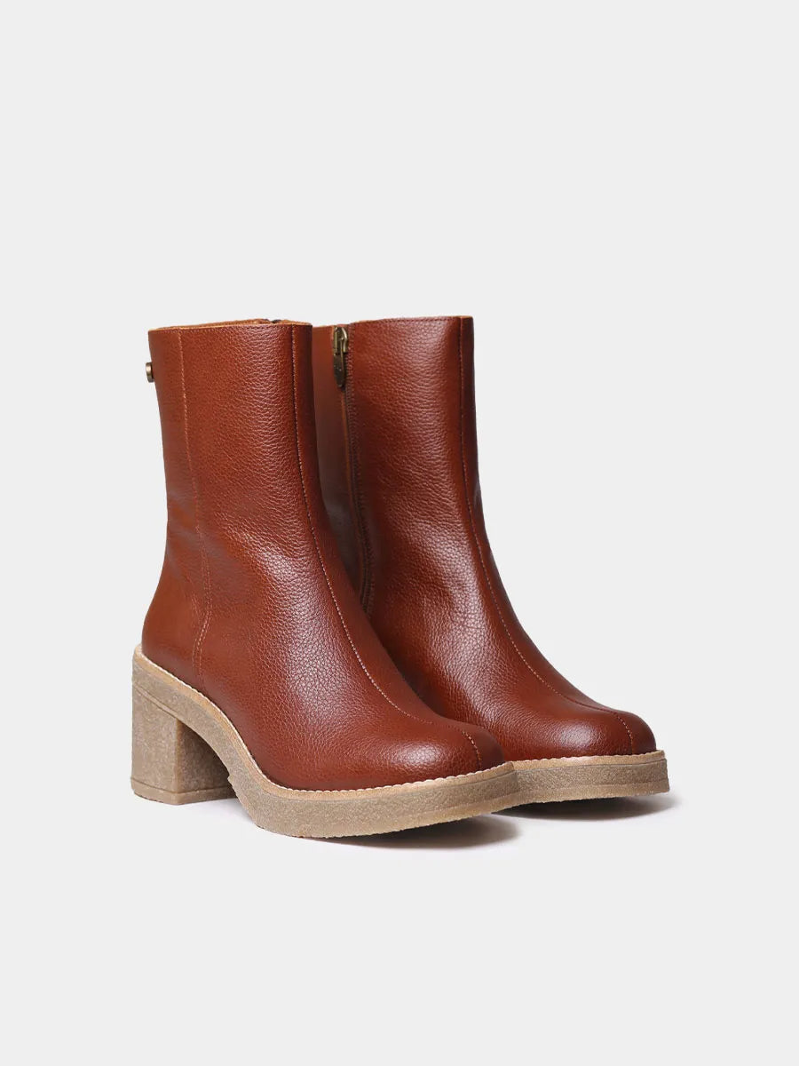 Botín de mujer en piel con plataforma y tacón ancho | PIANI-PO