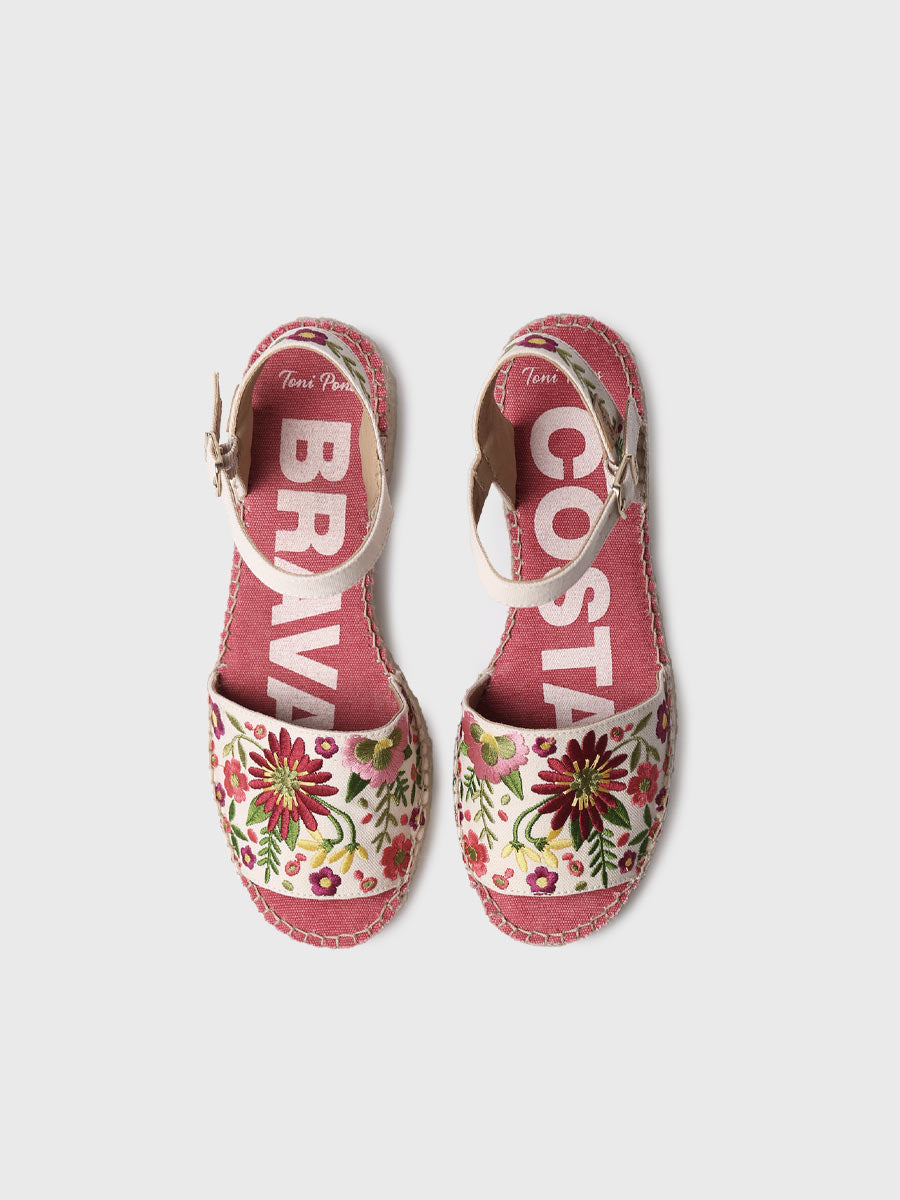 Alpargata de mujer con tacón bajo y bordado floral | TAMARIU